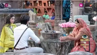 Bigg Boss 18: Eisha Singh Stands Up for Avinash Mishra, Calls for Respect Amidst Chahat’s Mother's Accusations Thumbnail