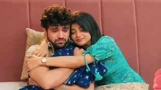 Yeh Rishta Kya Kehlata Hai: Abhira brings Akshara's comfort to Abhir after he loses his ability to walk Thumbnail