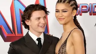 Tom Holland And Zendaya Seal Their Love With Engagement! Check Inside Details Thumbnail