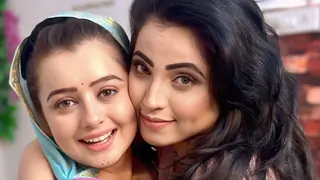 'Don't be scared of your mother if..': Chahat Pandey's friend Anupama Solanki on actress' game in BB 18 thumbnail