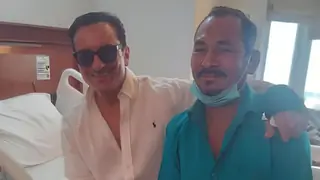 Saif Ali Khan thanked auto-driver Bhajan Singh in person who bought him to the hospital after the attack