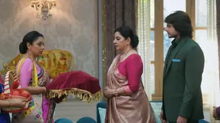 Anupamaa: Anupama proposes Rahi’s marriage to the Kotharis, Parag objects after she sneaks into Prem's room Thumbnail