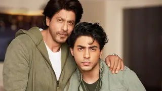 Shah Rukh Khan Opens Up About Plans for Aryan Khan to Work with Netflix; Talks to CEO Revealed