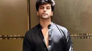 Kushal Tandon NOT SELECTED for Kumkum Bhagya 2.0, actor did not meet 'physical aspects': REPORTS Thumbnail