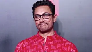 Aamir Khan's new girlfriend's name revealed? Did he hint about his new love story on Rhea Chakraborty's show Thumbnail