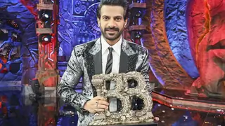 Karan Veer Mehra Still Counting Days for Prize Money After Bigg Boss 18 Win? Thumbnail