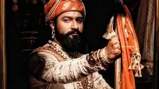 Vicky Kaushal Offers Fans A Glimpse Of Stunning Scene From Chhaava On Mahashivratri; Fans Shower Praise Thumbnail