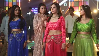 Simaran Kaur, Mugdha Chaphekar & Puja Banerjee deliver a power-packed fight sequence in Jamai No. 1 Thumbnail