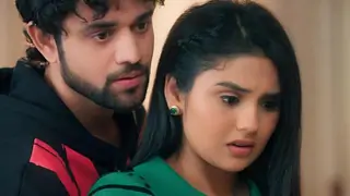 Yeh Rishta Kya Kehlata Hai: Abhir confronts Charu after her return, But there's a TWIST! Thumbnail
