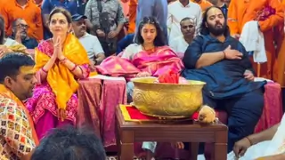 Anant Ambani reaches Dwarkadhish Temple on Ram Navami; Radhika Merchant, Nita Ambani sing 'Dwarka No Nath' 