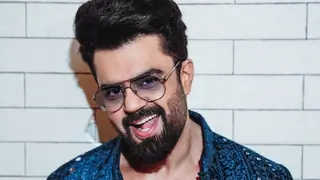 Maniesh Paul reveals encountering INSECURE ACTORS while hosting: 'Aap jyda chamakna chahte ho? Main..'