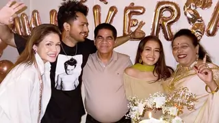 Has Sonu Kakkar reconciled with Neha Kakkar and Tony Kakkar? Viral family pic from parents' anniversary party