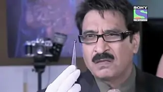 Dr. Salunkhe, aka Narendra Gupta, bids farewell to CID