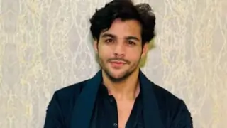 Ashish Chanchlani slams news channel for insensitive coverage after Ahmedabad flight tragedy