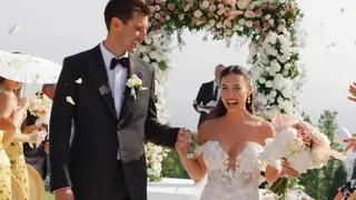 ABCD actress Lauren Gottlieb ties the knot with Tobias Jones; See dreamy pics