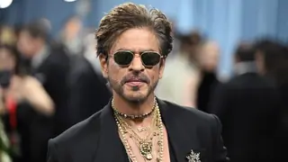 Shah Rukh Khan maintains King filming pace as source debunks injury reports amid US travel buzz