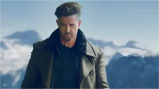 War 2 made on staggering budget of Rs 400 crores; Jr NTR's paycheck higher than Hrithik Roshan