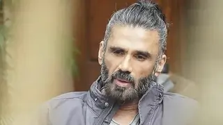 Suniel Shetty’s parenting remark stirs row over gender stereotypes: 'Wife dekh legi baby'