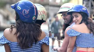 War 2: Hrithik Roshan, Kiara Advani make a scooter ride 10x more gorgeous in actress' Aavan Jaavan BTS clicks