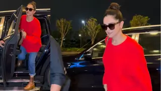 Viral Again! Deepika Padukone's effortless airport glam & interaction with paps is buzzing & how