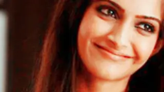 Tech Savvy Player: Sonam Kapoor! Thumbnail
