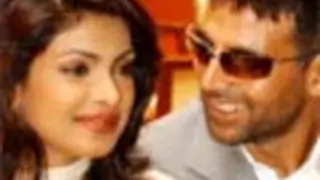 No qualms in working with Priyanka: Akshay Kumar (Movie Snippets) Thumbnail