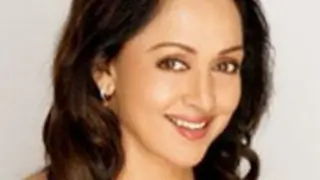 I worked hard to maintain 'Dreamgirl' tag: Hema Malini Thumbnail