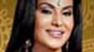 "I can't make the world happy"- Veena Malik