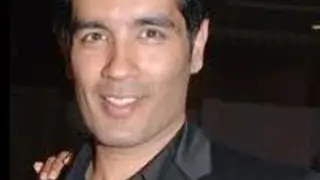 I believe in presenting India-inspired collections: Manish Malhotra Thumbnail