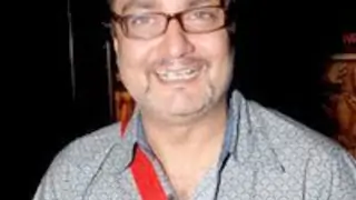 I share great equation with Saurabh: Vinay Pathak Thumbnail