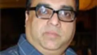 Santoshi to start Abhay-Sonam starrer Feb 1 Thumbnail