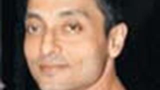 Wrong to exploit Mr. Bachchan's love: Sujoy Ghosh