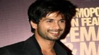 Shahid celebrates 31st birthday in Goa with loved ones