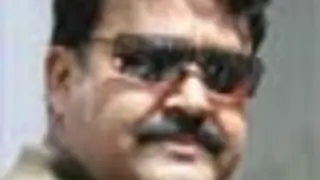 Bollywood for newcomers, says Mohanlal Thumbnail