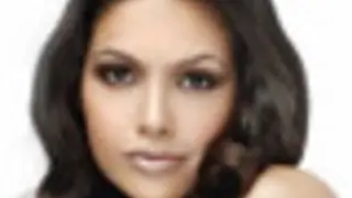 Esha Gupta goes de-glam to play cop in 'Chakravyuh' Thumbnail