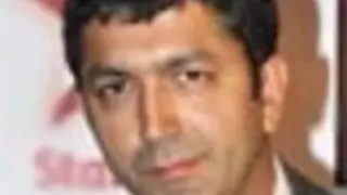 Kunal Kohli apes late Vijay Anand's style in 'Uff' Thumbnail