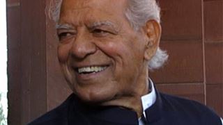 Dara Singh still 'very critical'