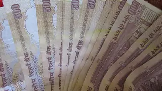 Celebs on: If given 1 lakh rupees, then how will they spent it. Thumbnail