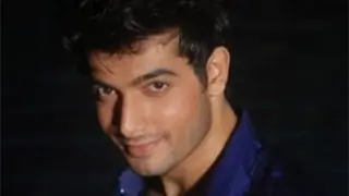 'From Sydney...' has no double-meaning comedy: Sharad Malhotra Thumbnail