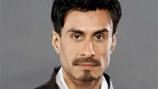 Ranveer to look different in 'Lootere': Arif Zakaria Thumbnail
