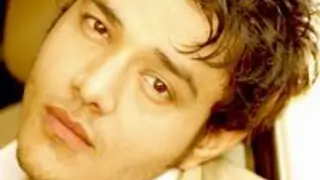 Thrill zone with Aniruddh Dave! Thumbnail