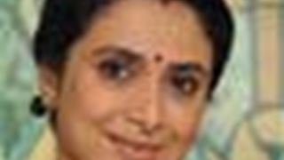 Supriya Pilgaonkar in Star Plus' Lakhon Mein Ek!