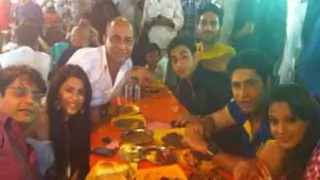 The cast of Amrit Manthan enjoy delicacies at Mohammad Ali Rd Thumbnail