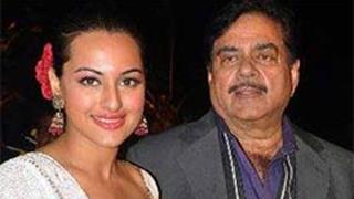 Shatrughan's first public outing with Sonakshi post-surgery Thumbnail