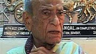 Bollywood salutes A.K. Hangal thumbnail