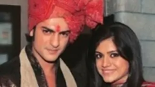 A Bollywood twist in Love Marriage ya Arranged Marriage Thumbnail
