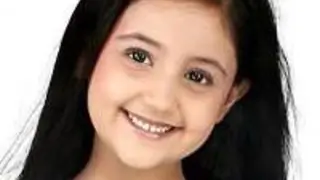 I am through with my make-up in a few minutes" Ashnoor Kaur Thumbnail