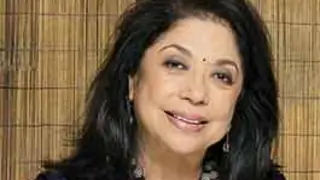 Deepa Mehta's inputs were invaluable: Ritu Kumar Thumbnail