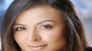 Mrinalini Tyagi has a narrow escape! Thumbnail