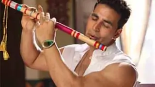 Akshay waiting for Twinkle to see 'Oh My God' Thumbnail